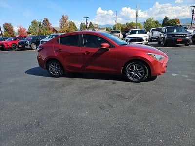 2020 Toyota Yaris Sedan L