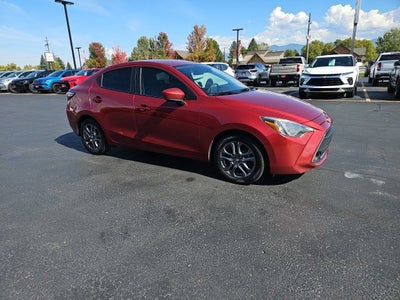 2020 Toyota Yaris Sedan L
