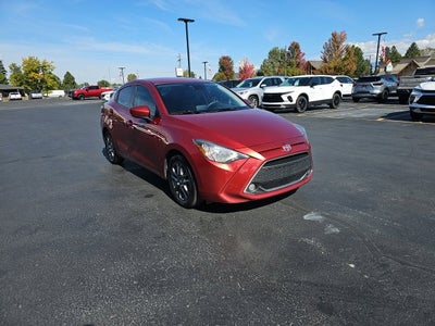 2020 Toyota Yaris Sedan L