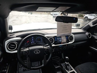 2016 Toyota Tacoma SR