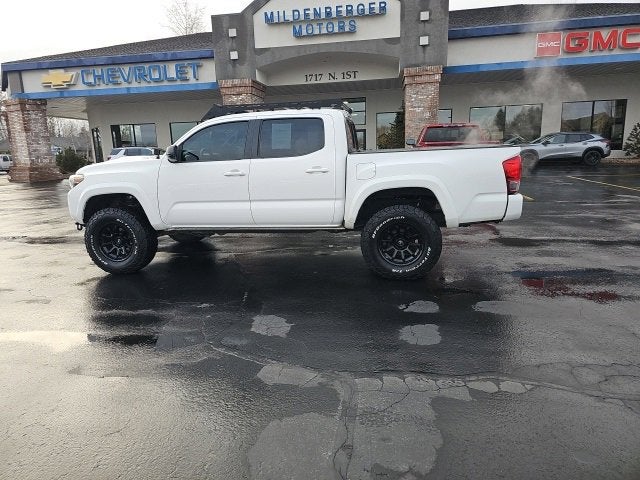 2016 Toyota Tacoma SR