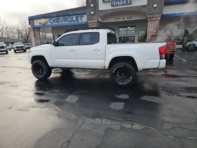 2016 Toyota Tacoma SR