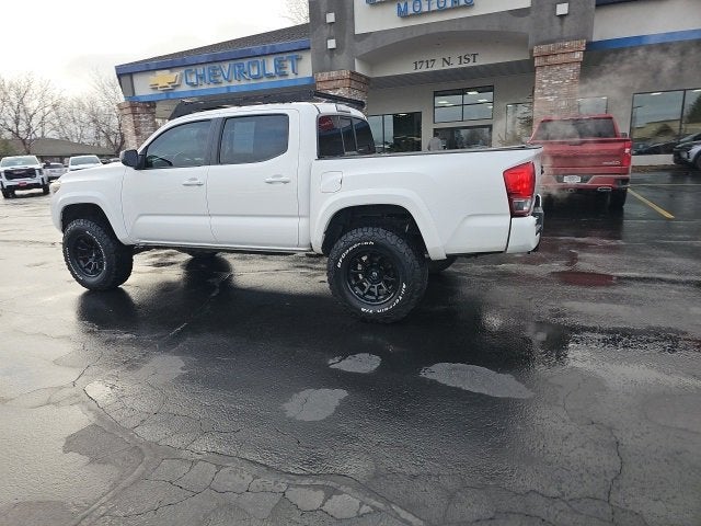 2016 Toyota Tacoma SR
