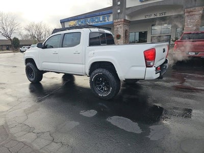 2016 Toyota Tacoma SR