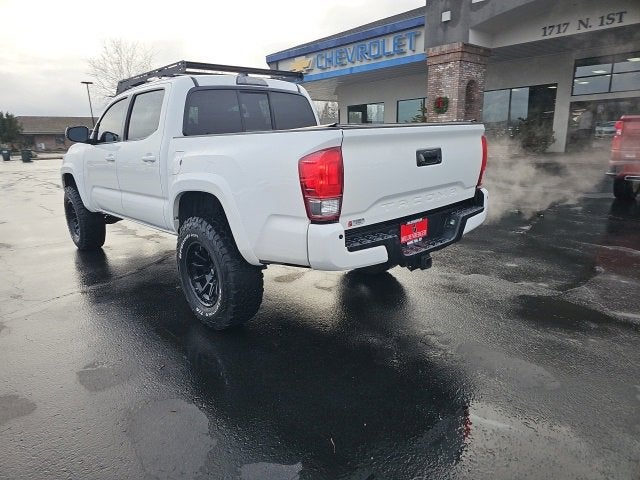 2016 Toyota Tacoma SR