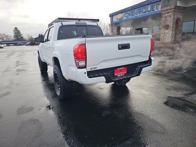 2016 Toyota Tacoma SR