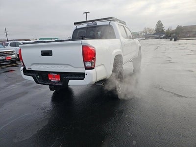 2016 Toyota Tacoma SR