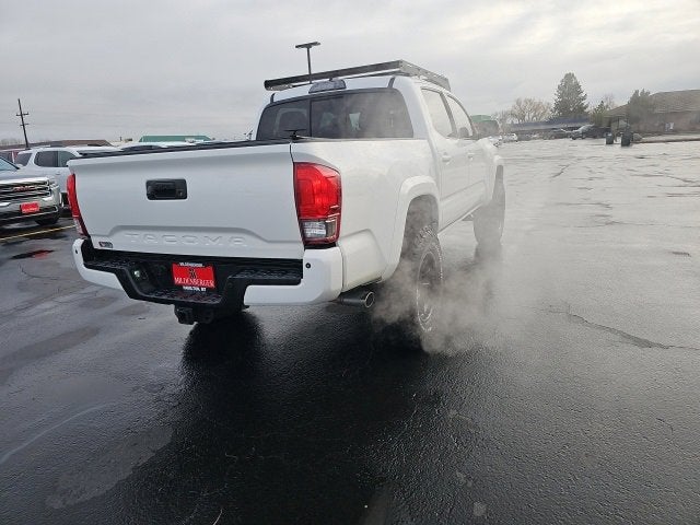 2016 Toyota Tacoma SR
