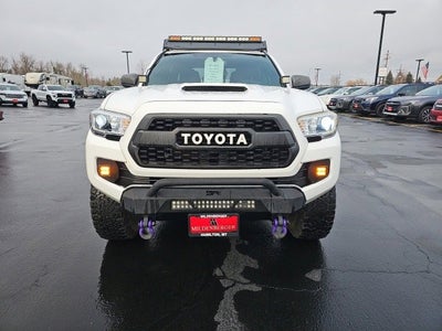 2016 Toyota Tacoma SR