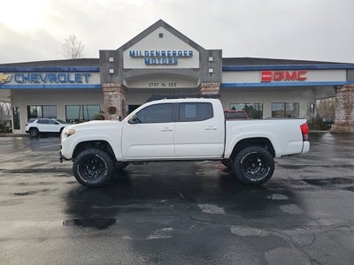 2016 Toyota Tacoma SR