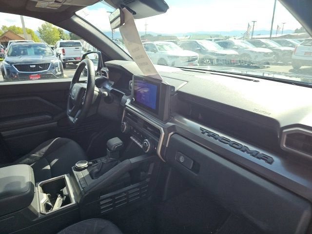 2024 Toyota Tacoma 4WD SR5