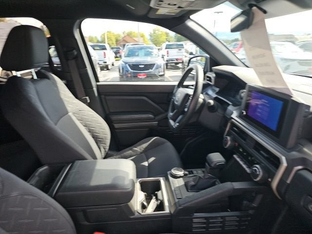 2024 Toyota Tacoma 4WD SR5