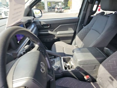 2024 Toyota Tacoma 4WD SR5