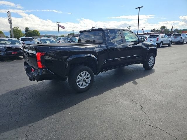 2024 Toyota Tacoma 4WD SR5