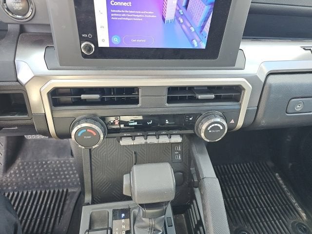 2024 Toyota Tacoma 4WD SR5