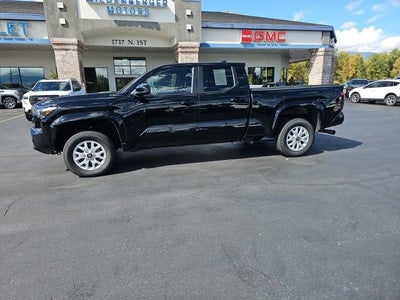2024 Toyota Tacoma 4WD SR5