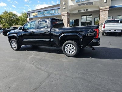 2024 Toyota Tacoma 4WD SR5