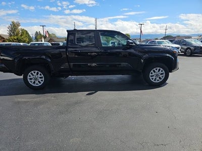 2024 Toyota Tacoma 4WD SR5