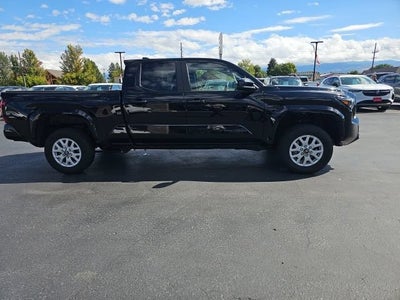 2024 Toyota Tacoma 4WD SR5