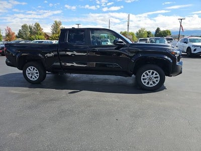 2024 Toyota Tacoma 4WD SR5