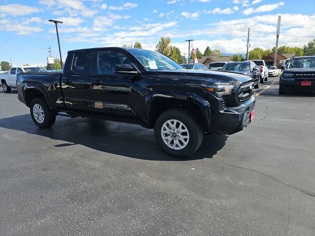 2024 Toyota Tacoma 4WD SR5