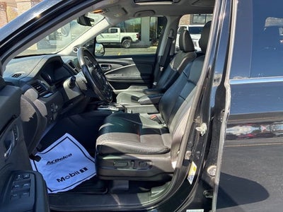 2019 Honda Pilot Touring 8-Passenger