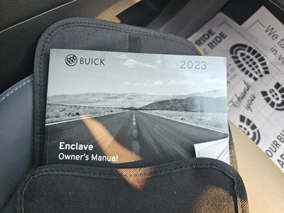2023 Buick Enclave Essence