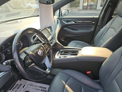 2023 Buick Enclave Essence
