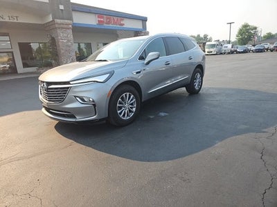 2023 Buick Enclave Essence