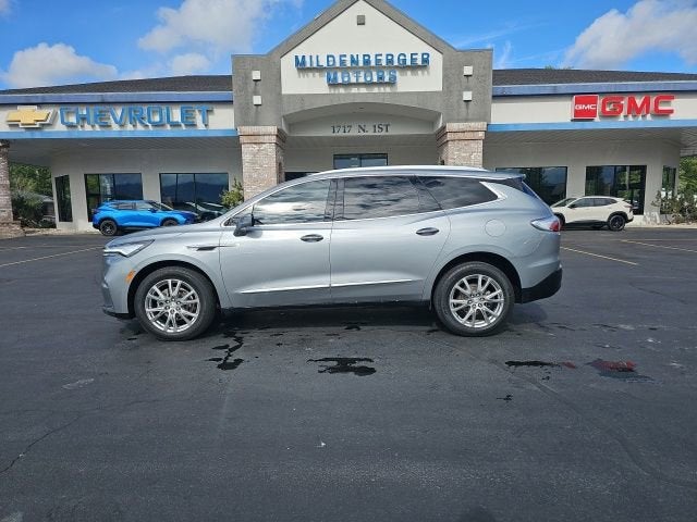 2023 Buick Enclave Premium