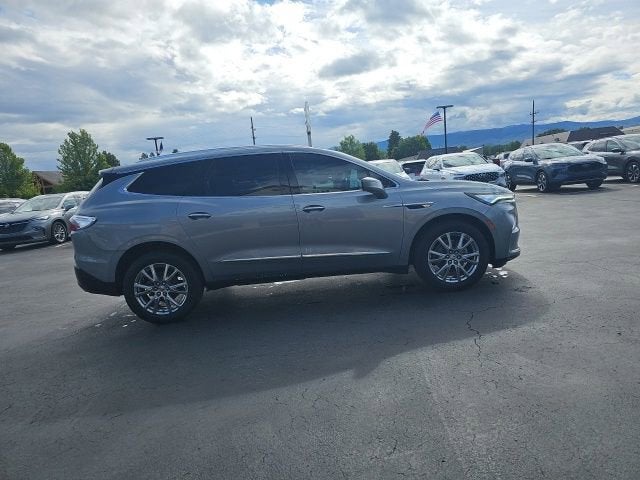 2023 Buick Enclave Premium