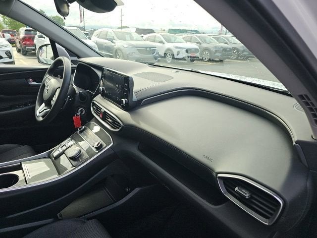 2021 Hyundai Santa Fe SE
