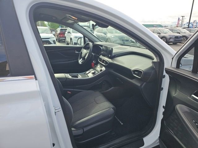 2021 Hyundai Santa Fe SE