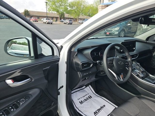 2021 Hyundai Santa Fe SE