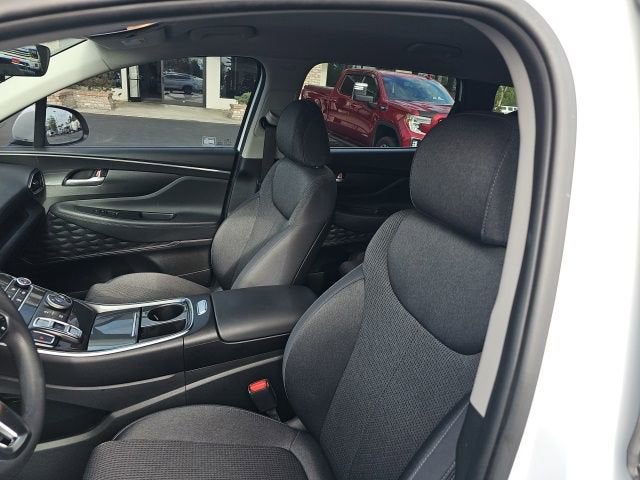 2021 Hyundai Santa Fe SE