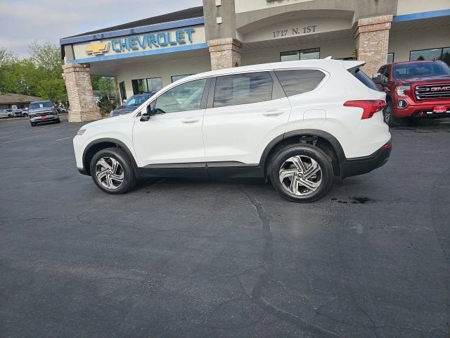 2021 Hyundai Santa Fe SE