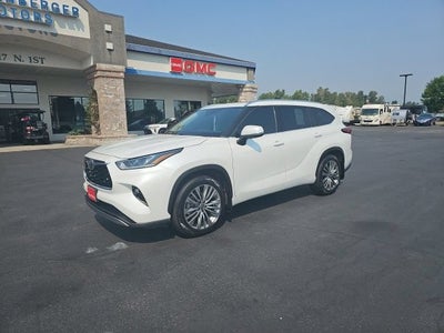 2022 Toyota Highlander Platinum