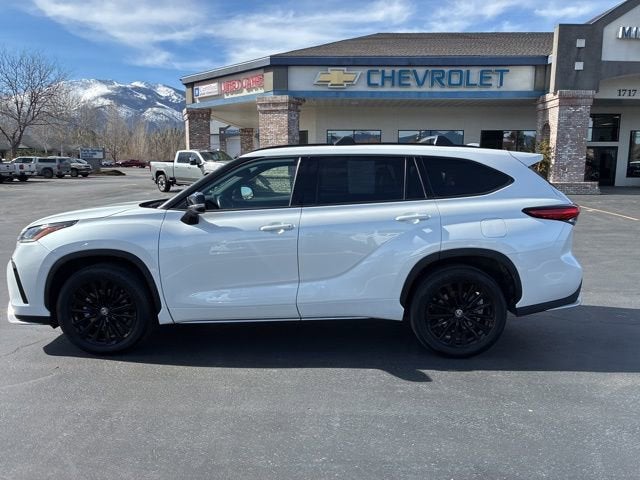 2023 Toyota Highlander L