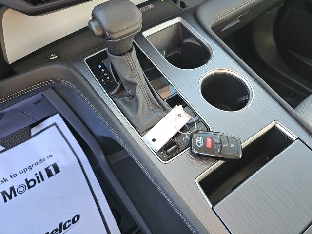 2025 Toyota Sienna LE