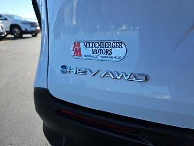 2025 Toyota Sienna LE