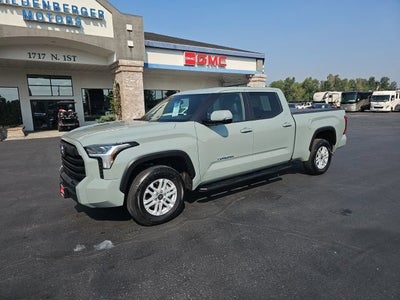 2025 Toyota Tundra 4WD SR5