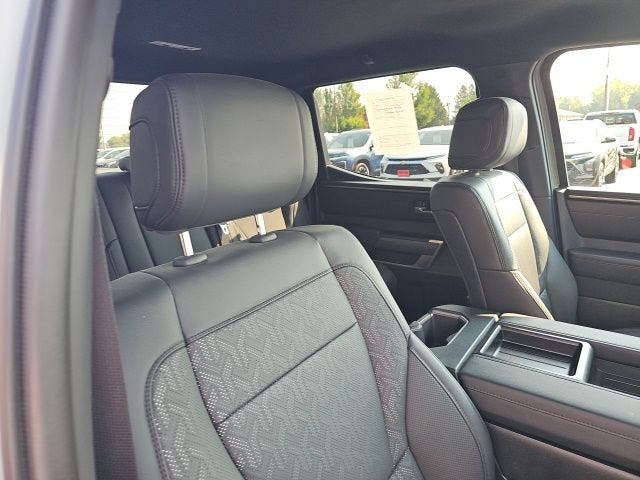 2025 Toyota Tundra 4WD SR5
