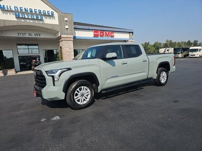 2025 Toyota Tundra 4WD SR5