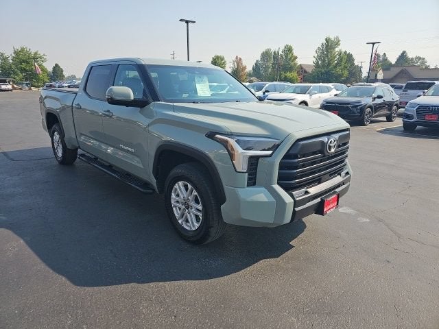 2025 Toyota Tundra 4WD SR5