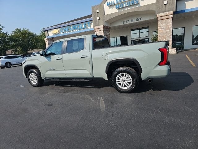 2025 Toyota Tundra 4WD SR5