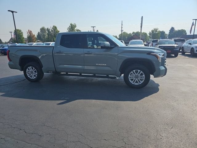 2025 Toyota Tundra 4WD SR5