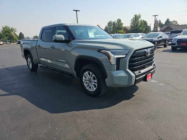 2025 Toyota Tundra 4WD SR5