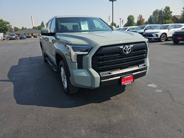 2025 Toyota Tundra 4WD SR5