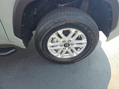 2025 Toyota Tundra 4WD SR5
