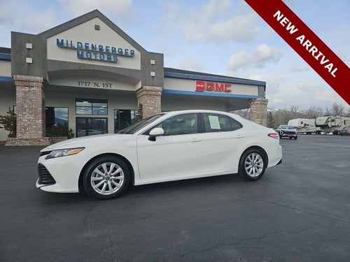 2018 Toyota Camry LE